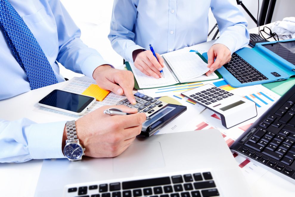 Ưu Và Nhược Điểm Khi Thuê Dịch Vụ Kế Toán